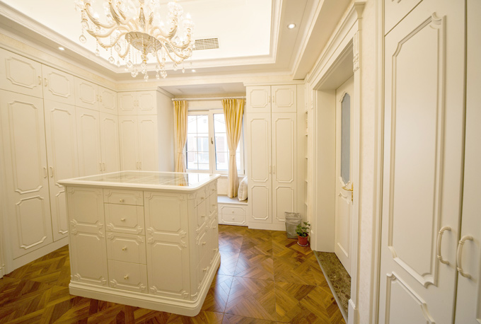 顓橋別墅衣柜衣帽間定制