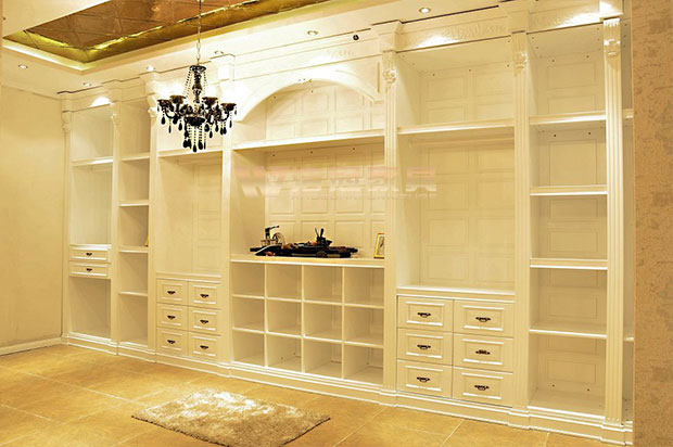 白色渾水衣帽間-浩冠整木家具定制