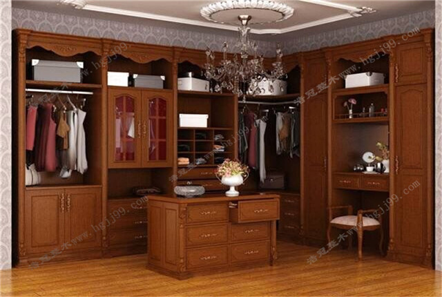 浩冠衣帽間 浩冠衣帽間