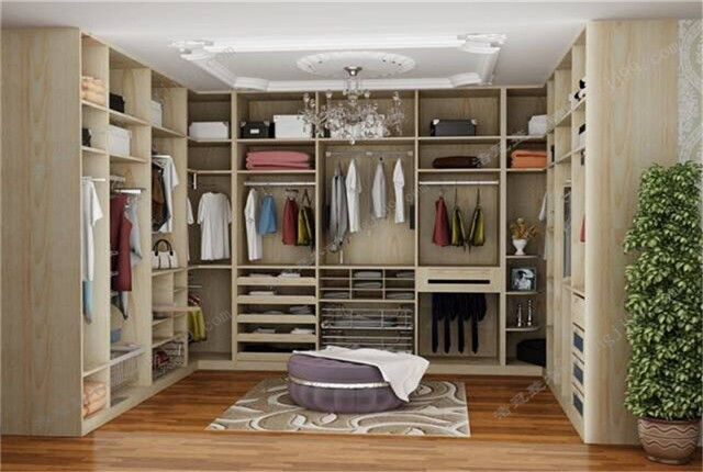 浩冠衣帽間 浩冠衣帽間