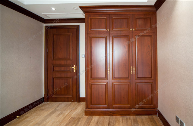 浩冠整木-【整體衣柜定制】