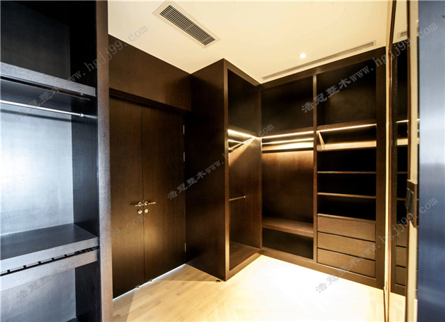 整體衣帽間 (2).jpg 整體衣帽間 (2).jpg