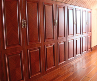 簡歐-四門整體衣柜